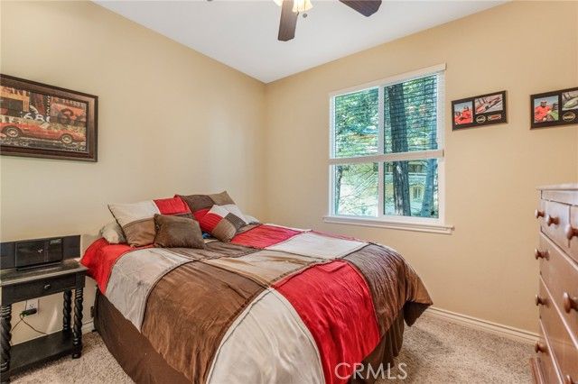 24380 Horst, Crestline, CA 92325