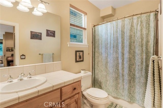 24380 Horst, Crestline, CA 92325