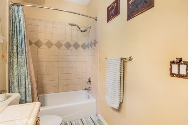 24380 Horst, Crestline, CA 92325
