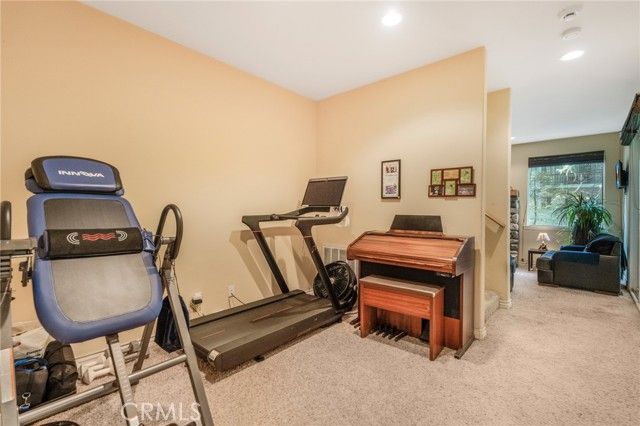 24380 Horst, Crestline, CA 92325