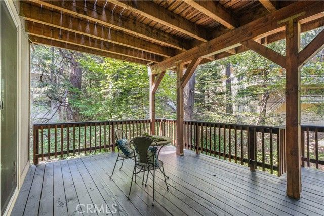 24380 Horst, Crestline, CA 92325