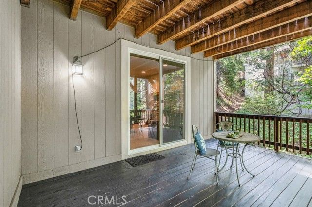 24380 Horst, Crestline, CA 92325
