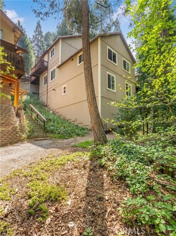 24380 Horst, Crestline, CA 92325