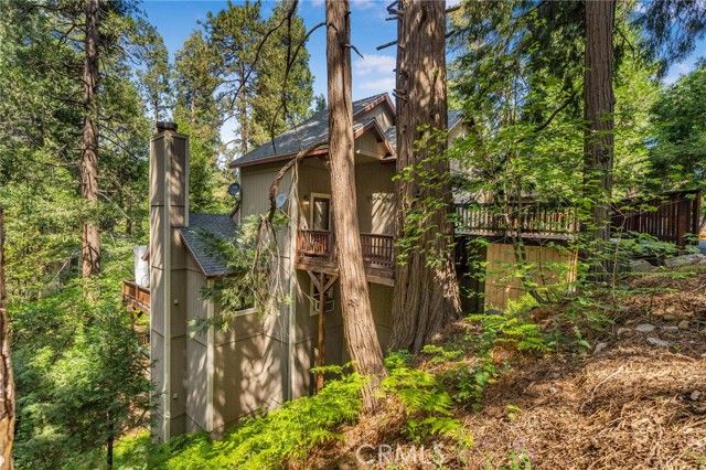 24380 Horst, Crestline, CA 92325