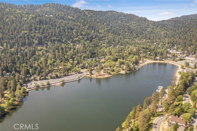 24380 Horst, Crestline, CA 92325