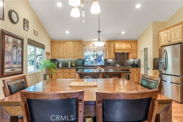 24380 Horst, Crestline, CA 92325