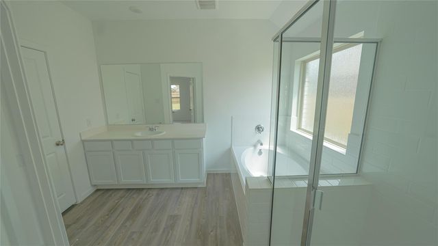 2642 Olivine Stone Drive, Rosenberg, TX 77469