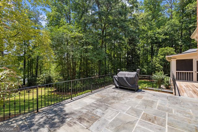 114 Willowcrest Way, Lagrange, GA 30240