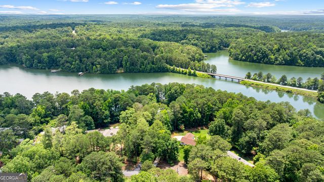 114 Willowcrest Way, Lagrange, GA 30240