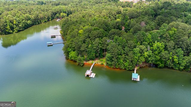 114 Willowcrest Way, Lagrange, GA 30240
