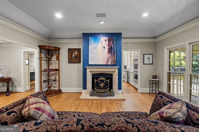 114 Willowcrest Way, Lagrange, GA 30240