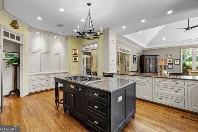 114 Willowcrest Way, Lagrange, GA 30240