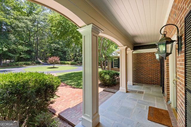 114 Willowcrest Way, Lagrange, GA 30240