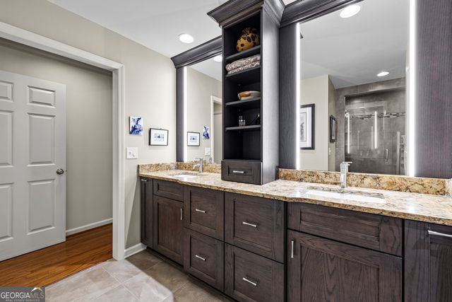 114 Willowcrest Way, Lagrange, GA 30240