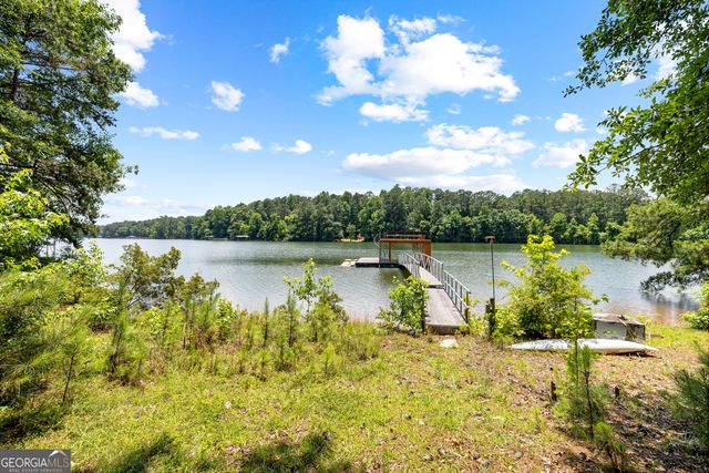114 Willowcrest Way, Lagrange, GA 30240