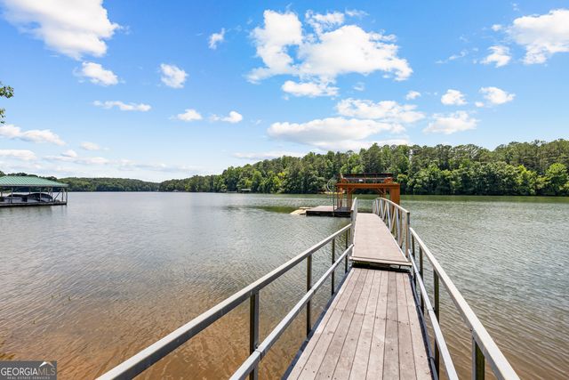 114 Willowcrest Way, Lagrange, GA 30240