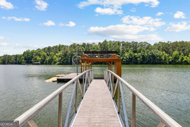 114 Willowcrest Way, Lagrange, GA 30240