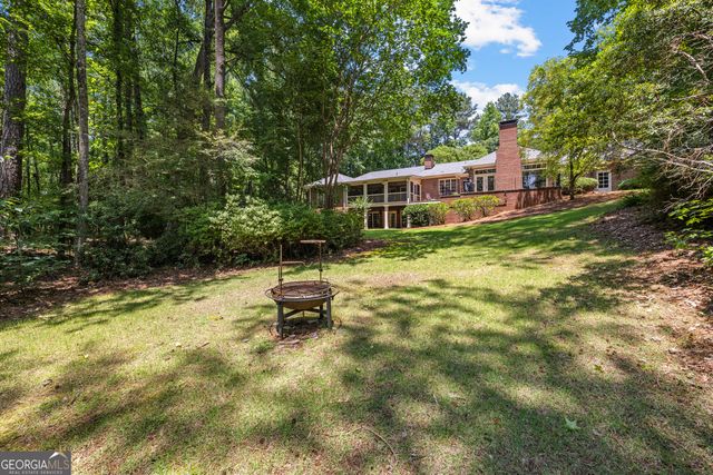 114 Willowcrest Way, Lagrange, GA 30240