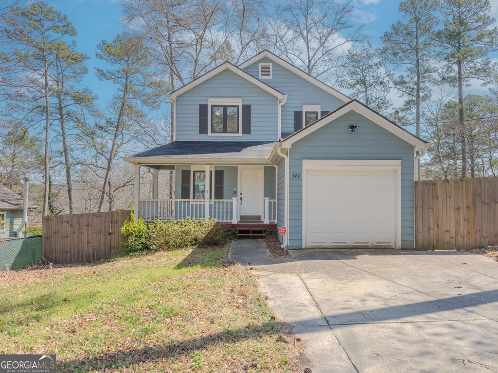 580 LAKE Drive, Snellville, GA 30039 — exterior