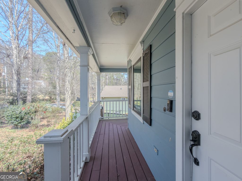 580 LAKE Drive, Snellville, GA 30039 — photo 3