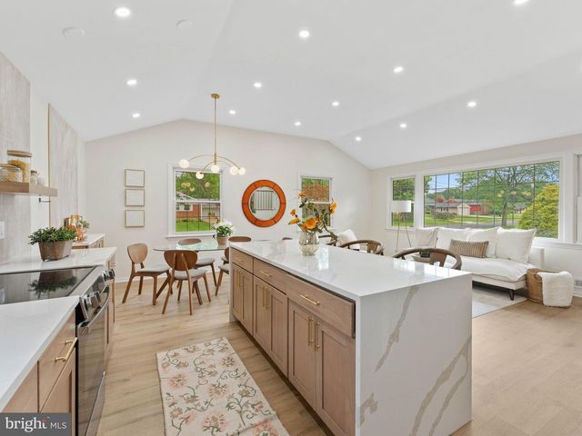 1106 YORK RD, Cherry Hill, NJ 08034