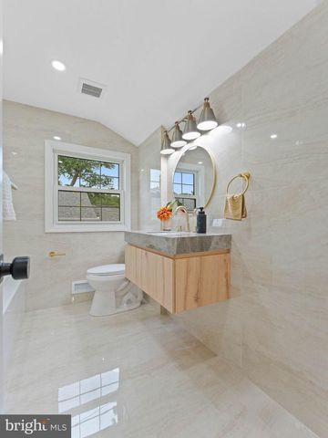 1106 YORK RD, Cherry Hill, NJ 08034