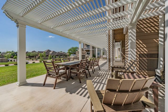 8381 Davis Boulevard 208, North Richland Hills, TX 76182