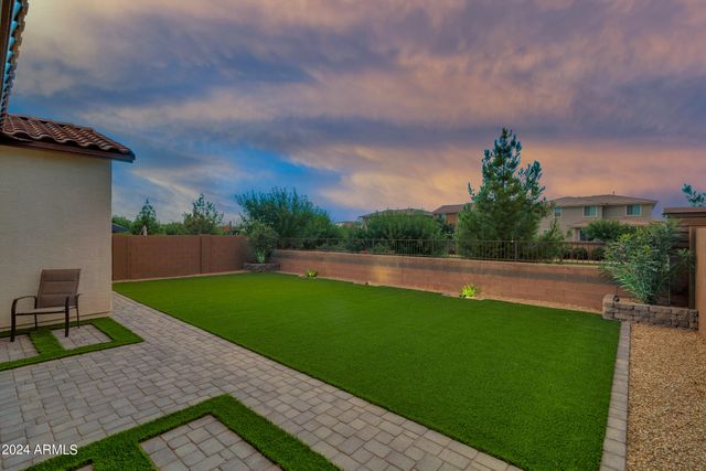 20948 E ARROWHEAD Trail, Queen Creek, AZ 85142