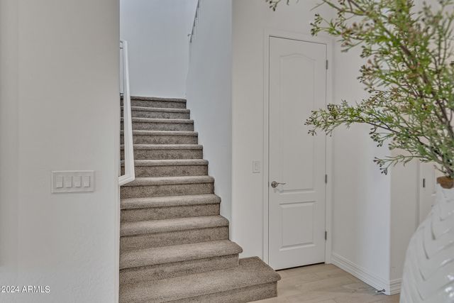 20948 E ARROWHEAD Trail, Queen Creek, AZ 85142