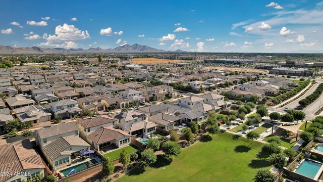 20948 E ARROWHEAD Trail, Queen Creek, AZ 85142