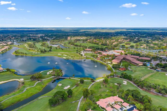 22 Lexington Lane W D, Palm Beach Gardens, FL 33418