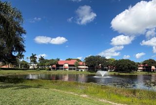 22 Lexington Lane W D, Palm Beach Gardens, FL 33418