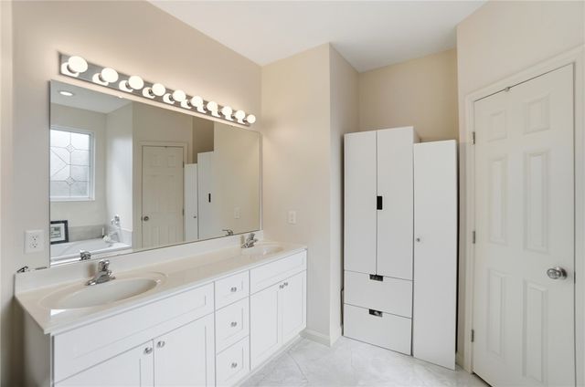 6535 Tree View Drive, Liberty Twp, OH 45044