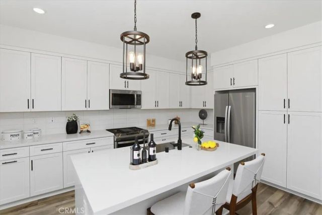4089 Spring Haven Lane, Corona, CA 92883