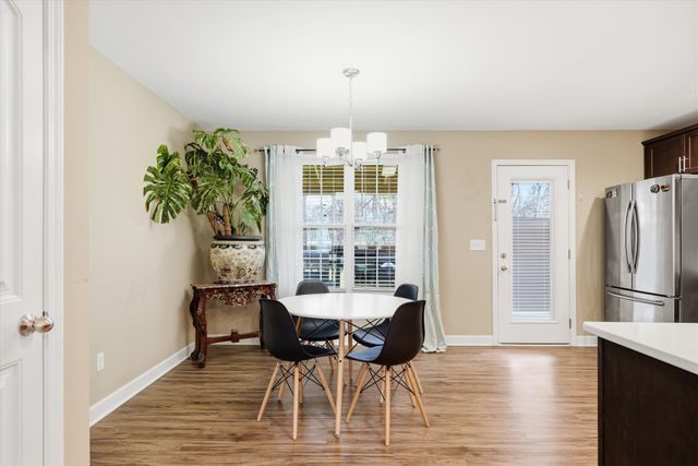 450 Heatherwood Dr, Murfreesboro, TN 37129