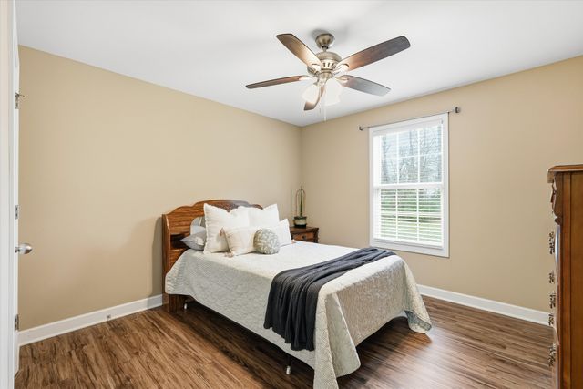 450 Heatherwood Dr, Murfreesboro, TN 37129