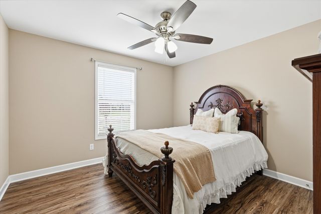 450 Heatherwood Dr, Murfreesboro, TN 37129