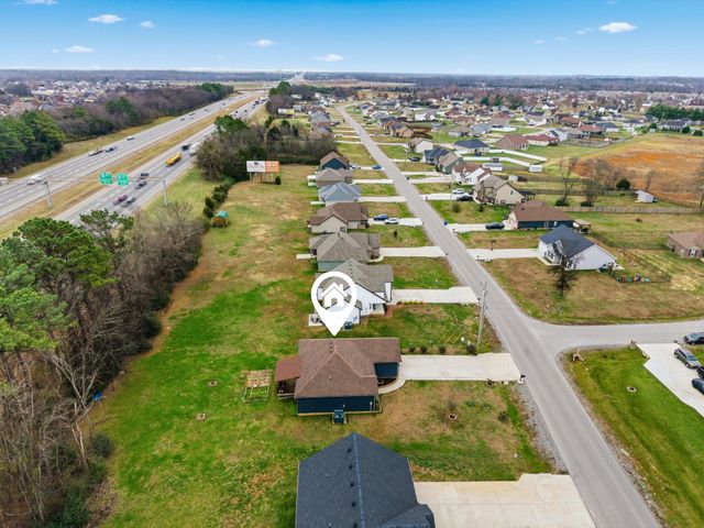 450 Heatherwood Dr, Murfreesboro, TN 37129