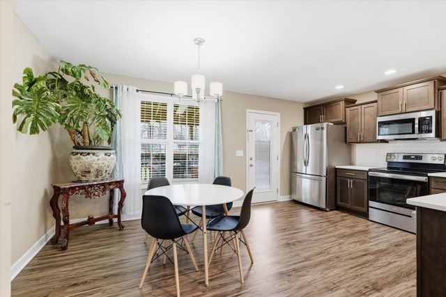 450 Heatherwood Dr, Murfreesboro, TN 37129