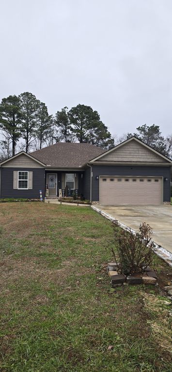 450 Heatherwood Dr, Murfreesboro, TN 37129