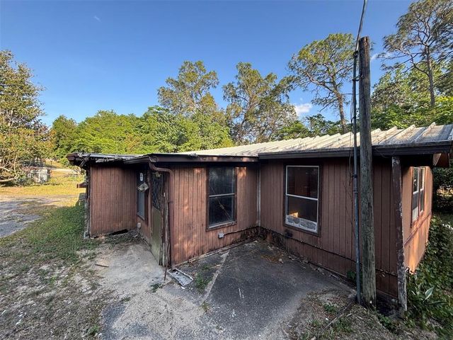 16890 E FORT KING STREET, Silver Springs, FL 34488