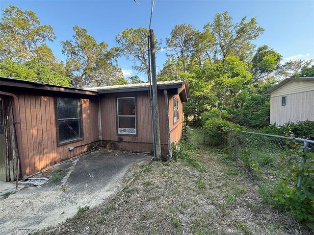 16890 E FORT KING STREET, Silver Springs, FL 34488