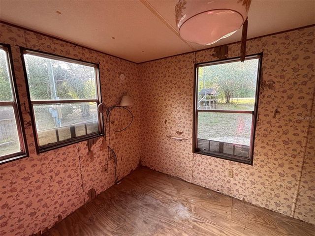 16890 E FORT KING STREET, Silver Springs, FL 34488