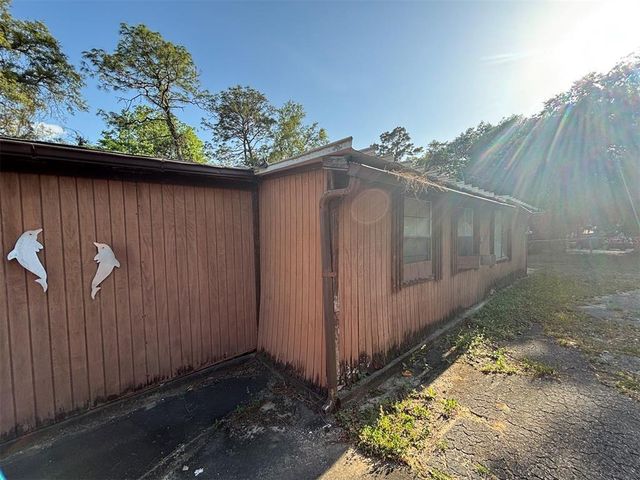 16890 E FORT KING STREET, Silver Springs, FL 34488