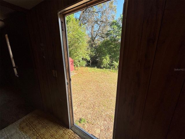 16890 E FORT KING STREET, Silver Springs, FL 34488