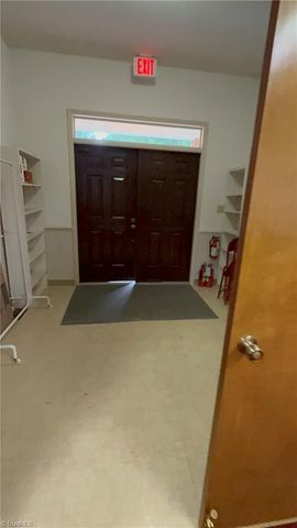 8001 Hillhaven Court, Browns Summit, NC 27214