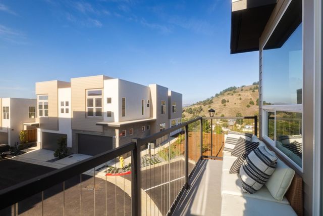 827 Fassler Avenue, Pacifica, CA 94044