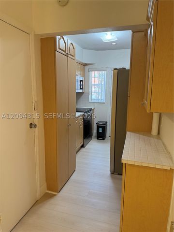3660 SW 10th St 7A, Miami, FL 33135
