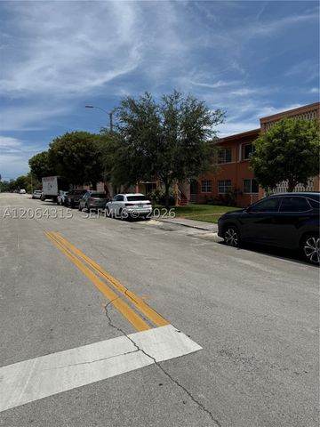 3660 SW 10th St 7A, Miami, FL 33135