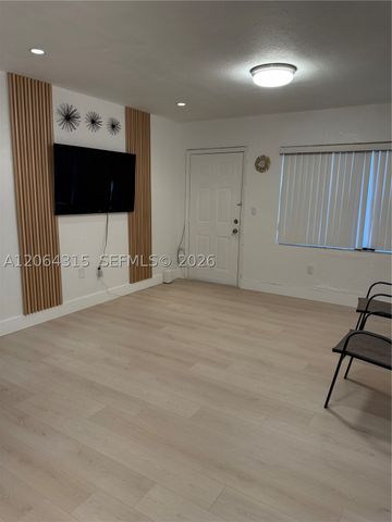 3660 SW 10th St 7A, Miami, FL 33135